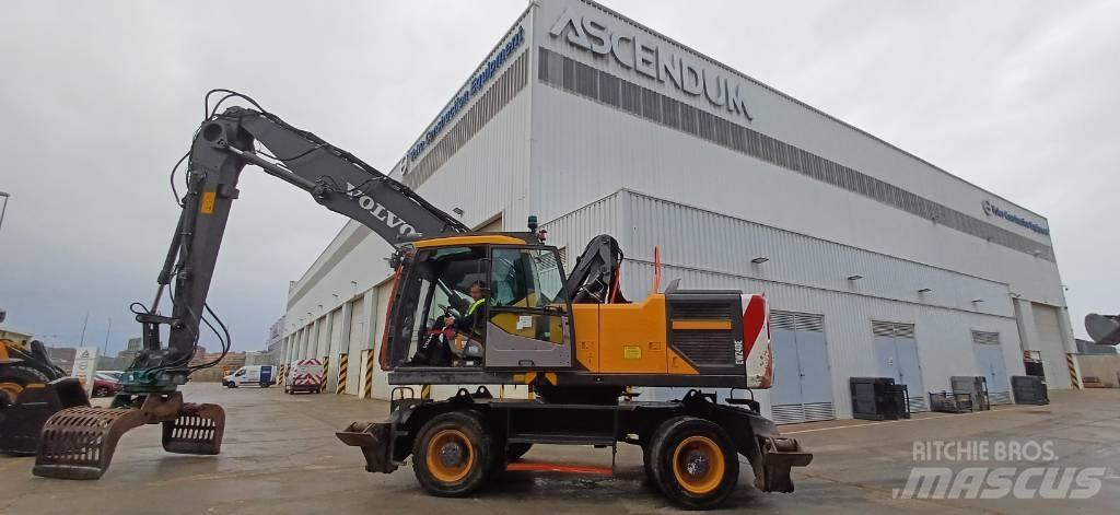 Volvo EW 240 E Pelle sur pneus