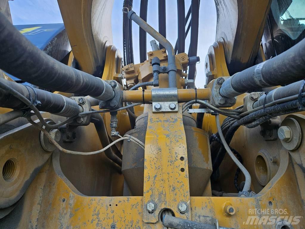 CAT 395 Pelle sur chenilles