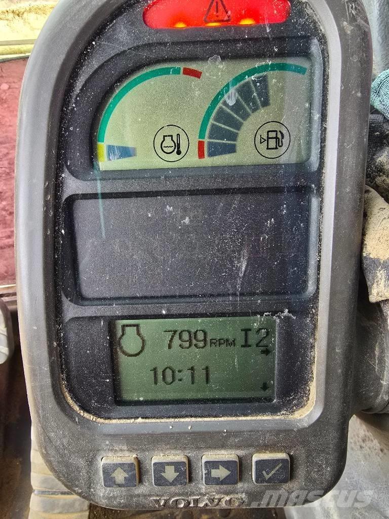 Volvo EC 290 Pelle sur chenilles