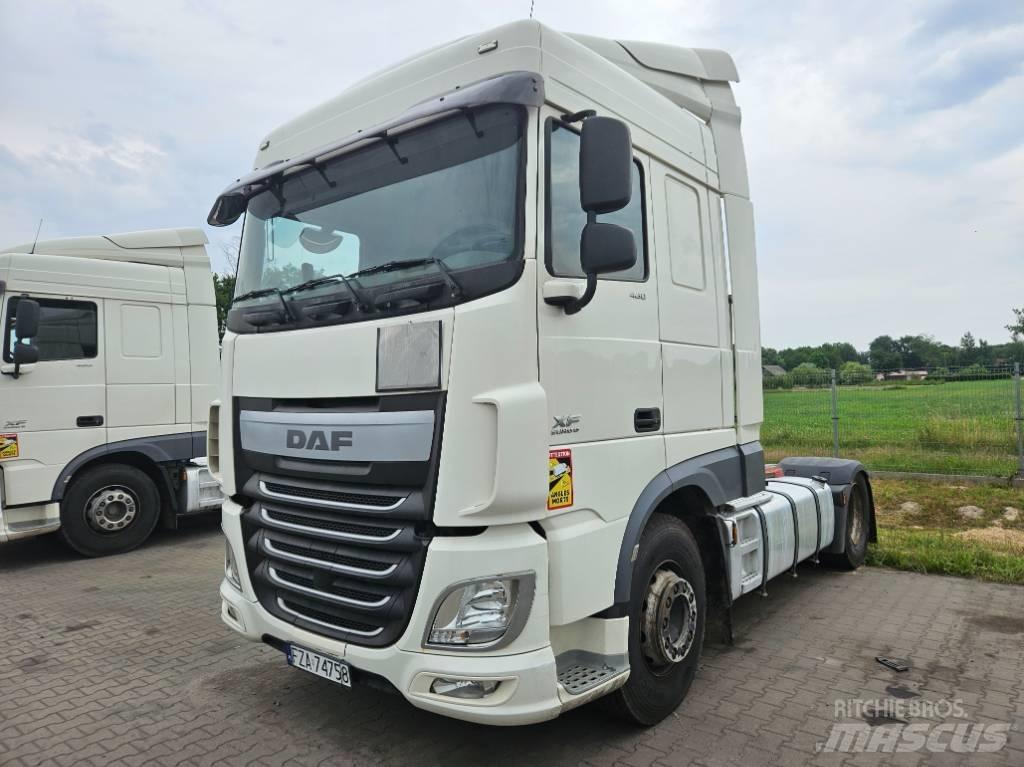 DAF XF460 Tracteur routier