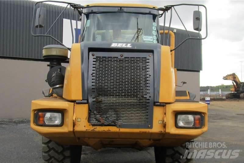 Bell B25D Mini tombereau