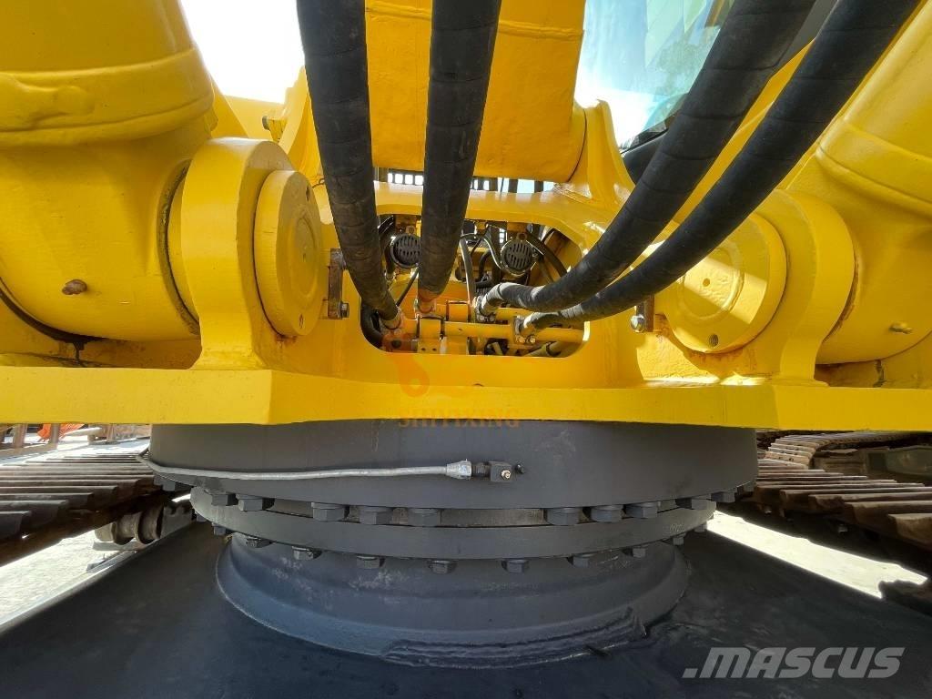 Komatsu PC 450 LC-8 Pelle sur chenilles