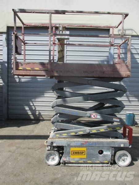 SkyJack SJ III 3219 Nacelle ciseaux