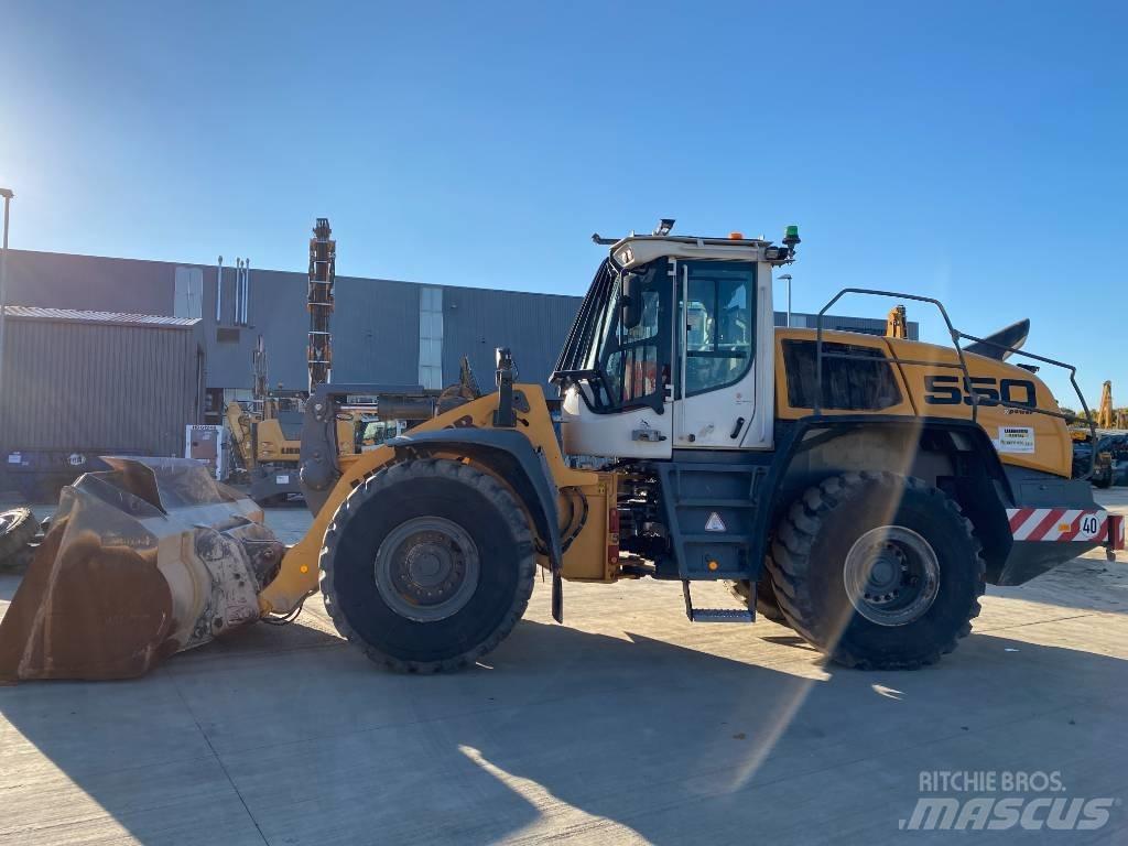 Liebherr L 550 Chargeuse sur pneus