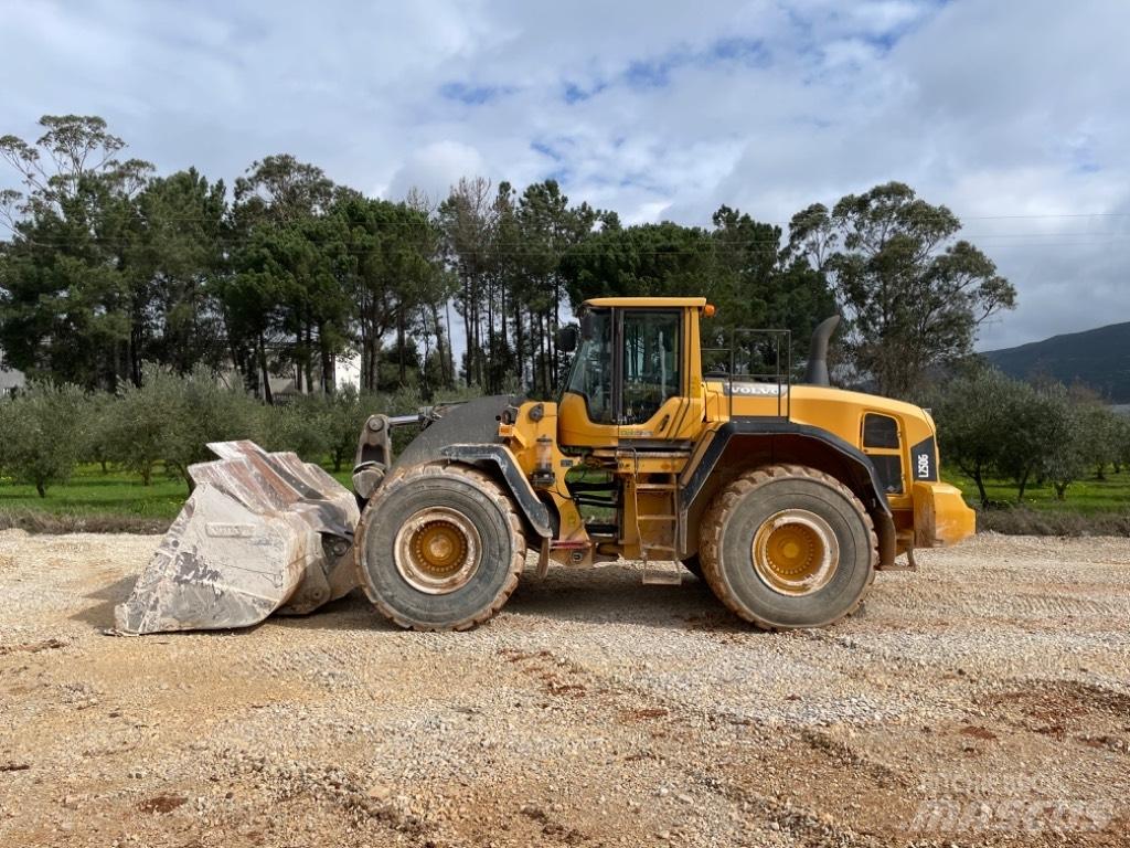 Volvo L 250 G Chargeuse sur pneus