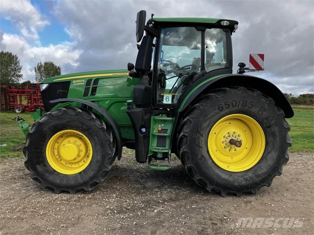 John Deere 6250R Tracteur