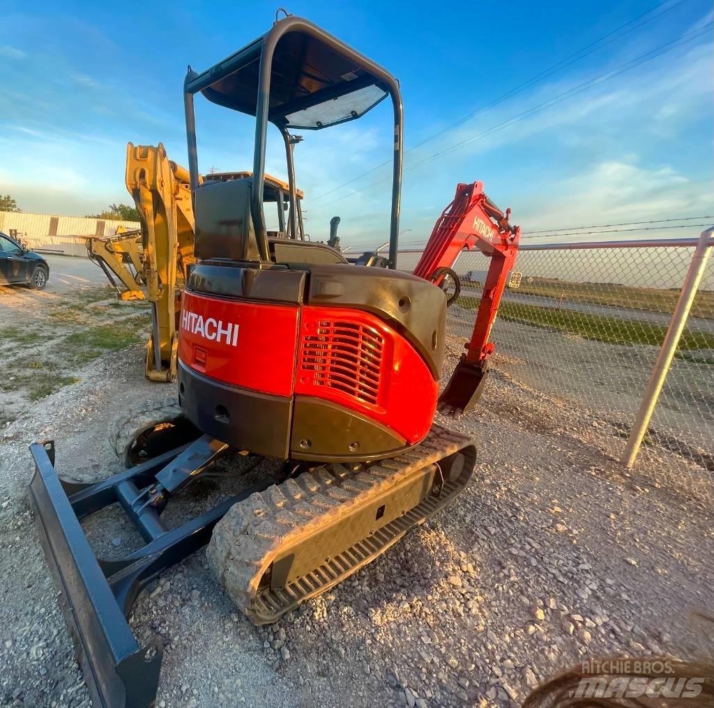 Hitachi ZX 27 U-3 Mini pelle < 7t