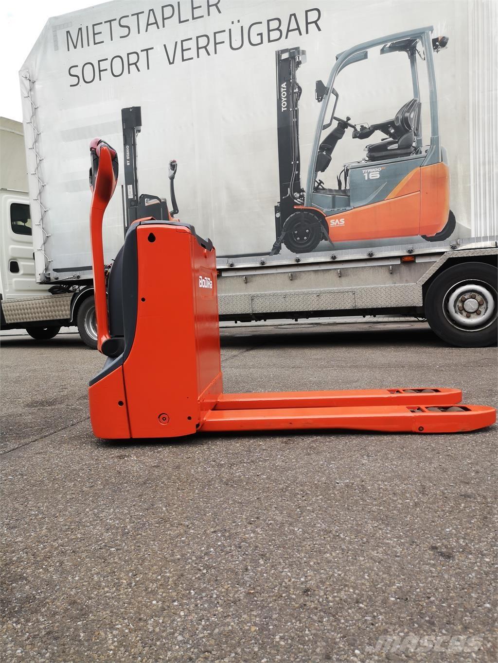 Linde T16 Li-Ion Gerbeur accompagnant