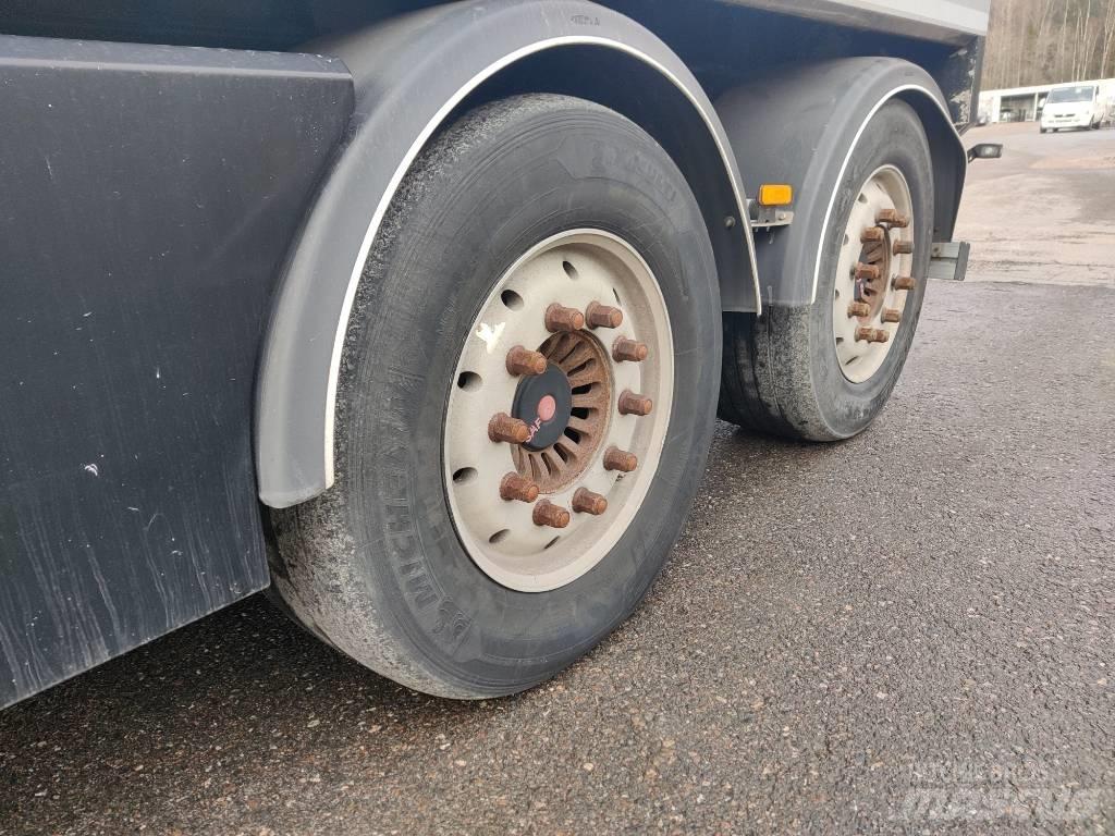  Alumatic AM-35-6 Semi remorque citerne