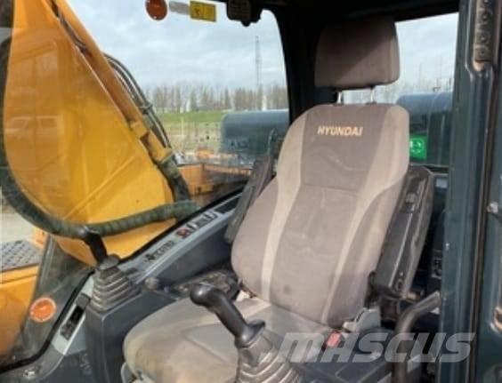 Hyundai R 260 LC-9A Pelle sur chenilles