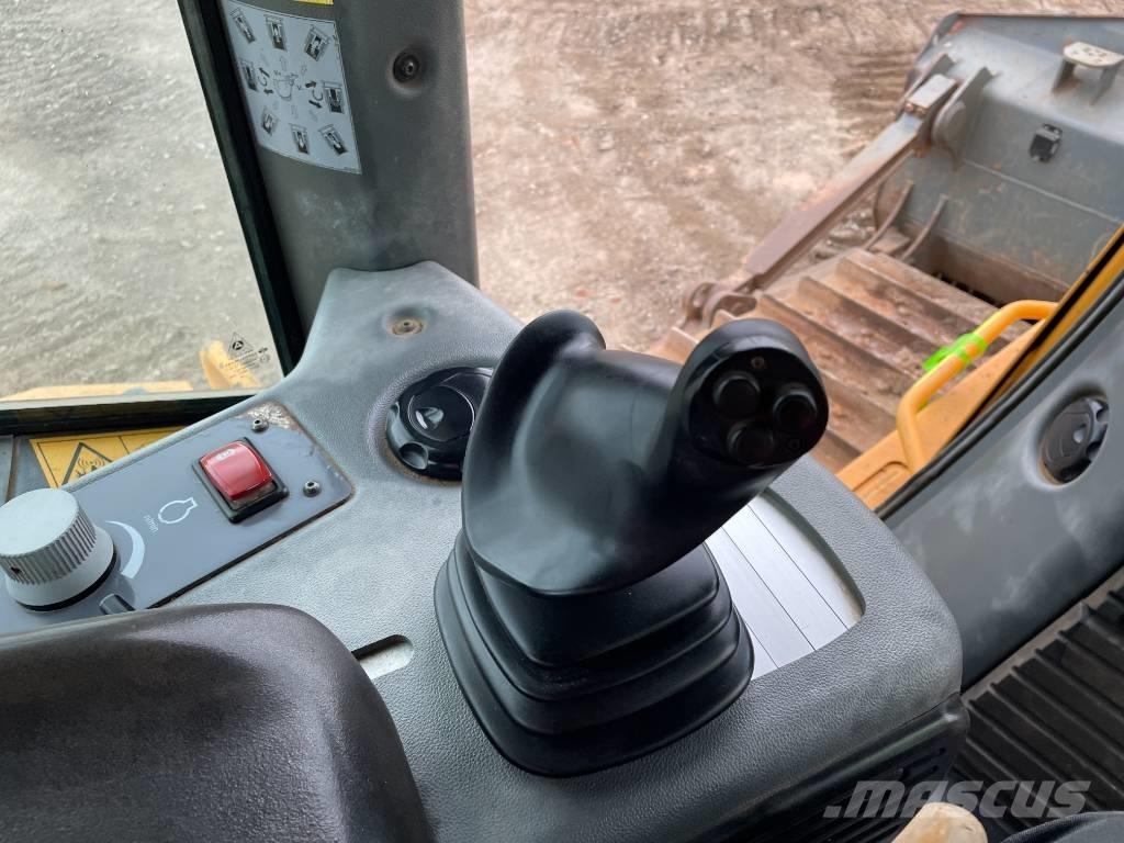 Liebherr PR 746 Bouteurs sur chenilles