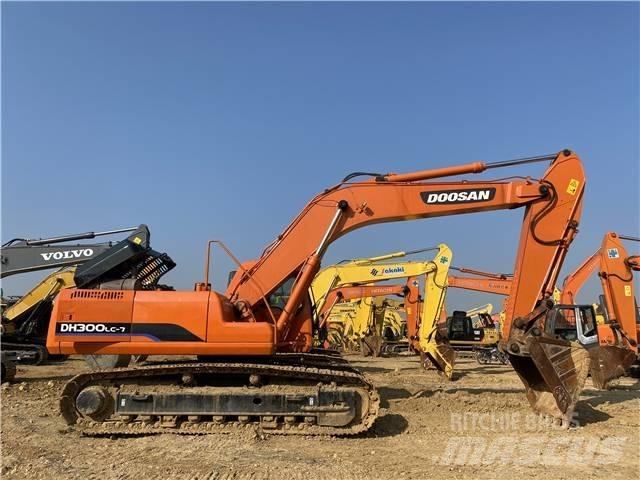 Doosan DH300 Pelle sur chenilles