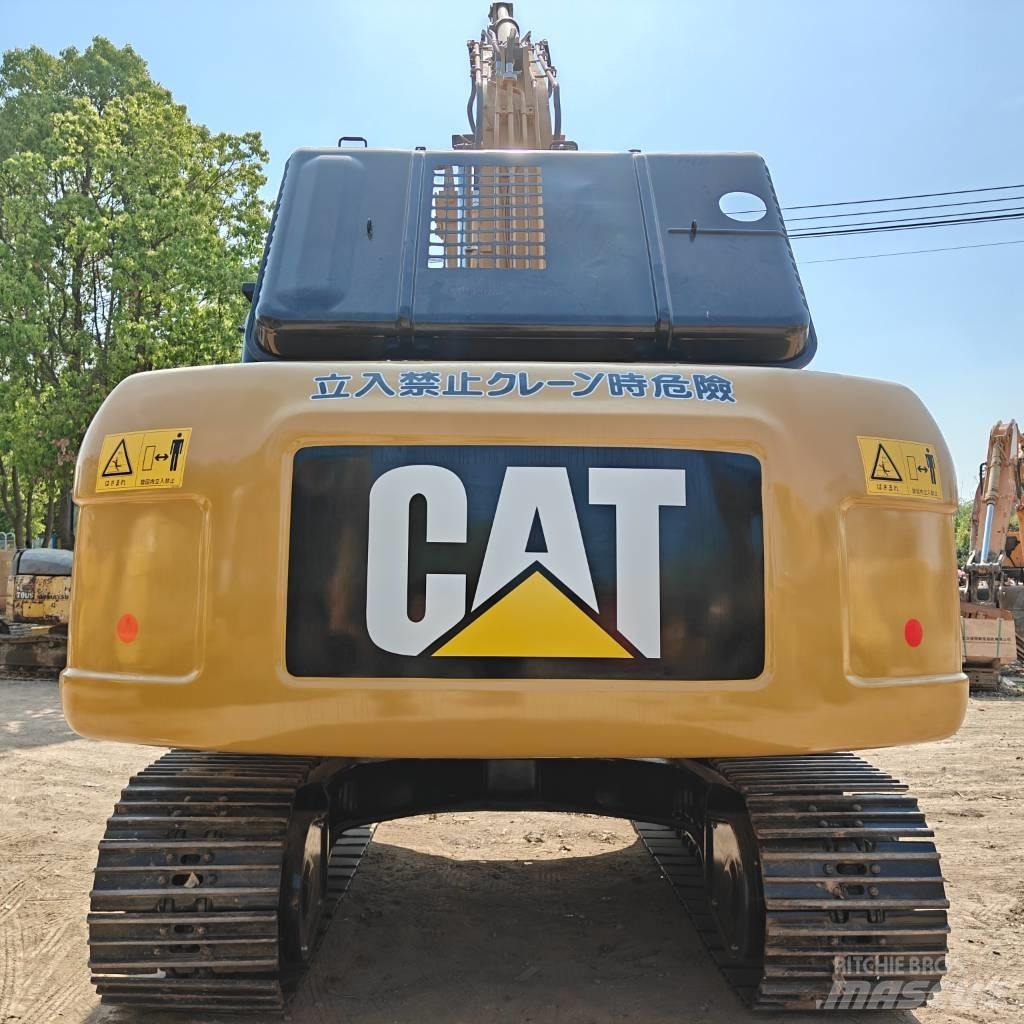 CAT 320D2 Pelle sur chenilles