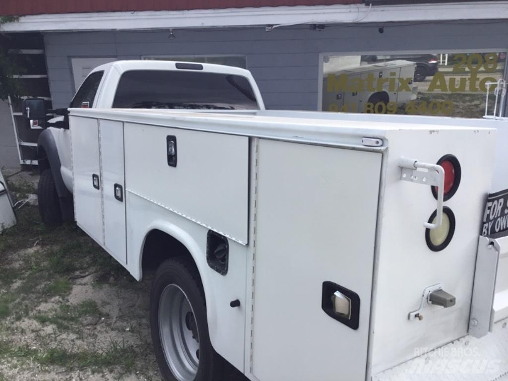 Ford F 550 XL SD Camions et véhicules municipaux