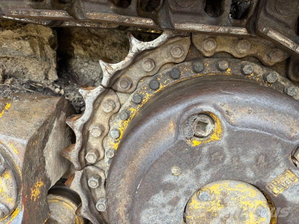 Komatsu D65PX-18 Bouteurs sur chenilles