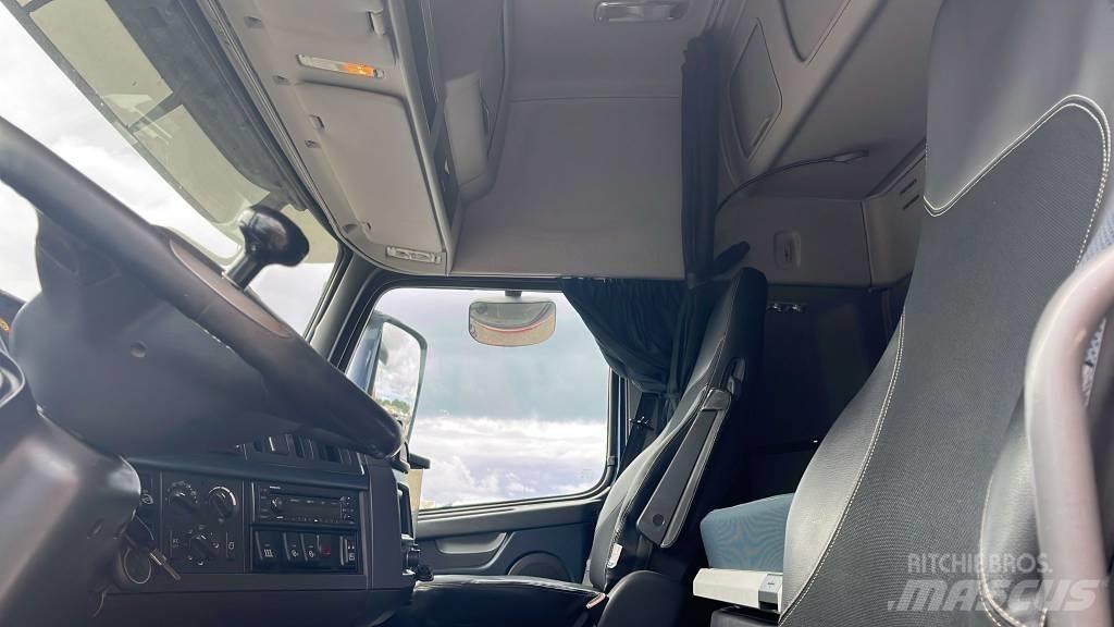 Volvo VOLVO FH 6*2 Châssis cabine