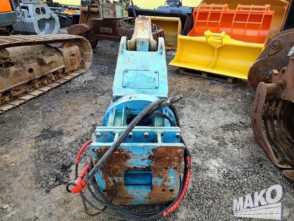 Sandhurst Zato G27 Concasseur de Travaux Publics