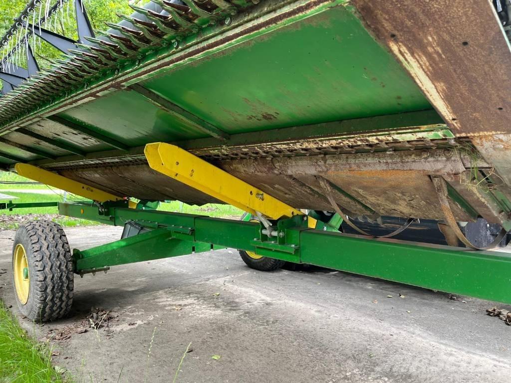 John Deere W 440 Moissonneuse batteuse