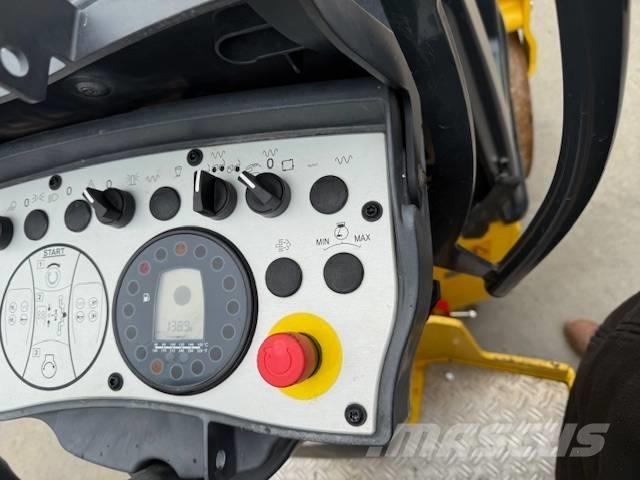 Bomag BW 100 AD M-5 Rouleaux tandem