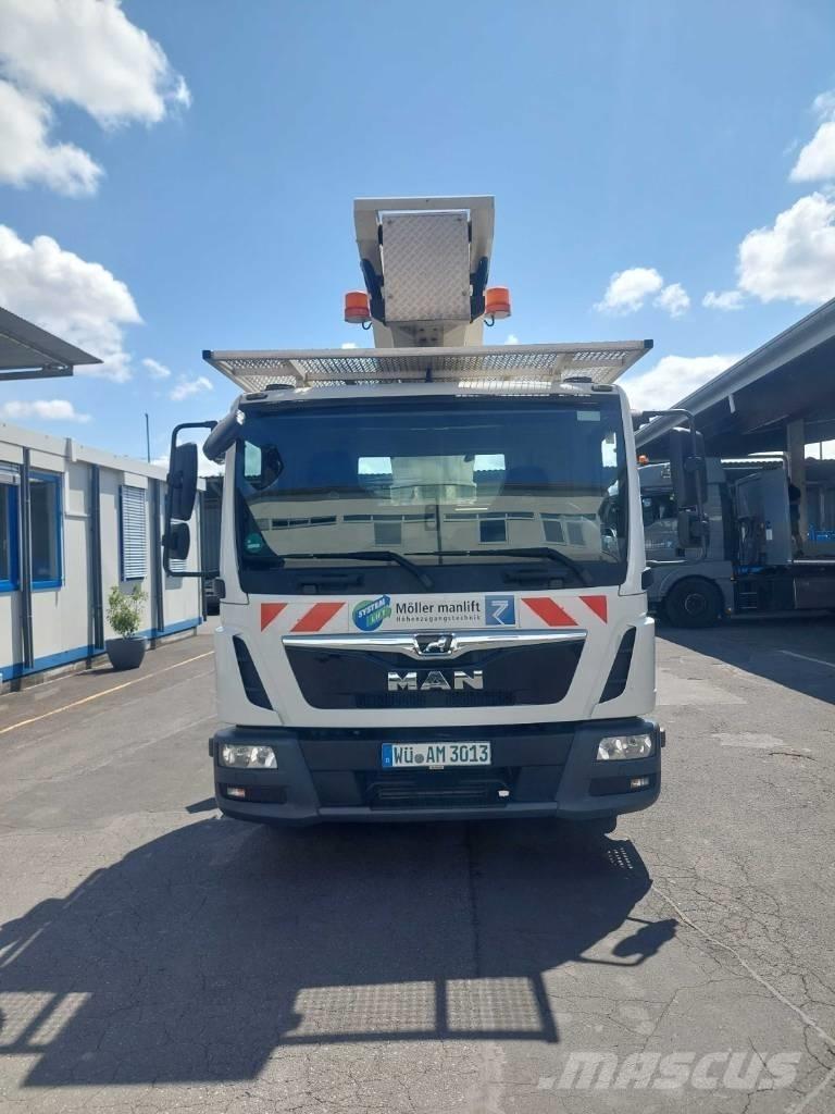 Palfinger P 300 KS Camion nacelle