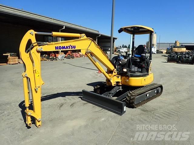 Komatsu PC35MR-5 Mini pelle < 7t