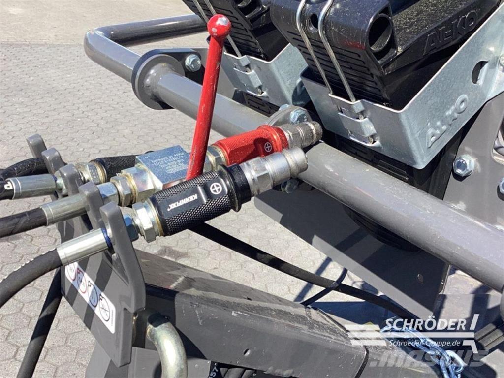 Fendt LOTUS 1250 T Rateau faneur