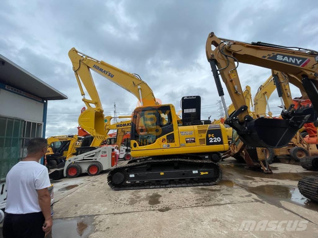 Komatsu PC 200 Pelle sur chenilles