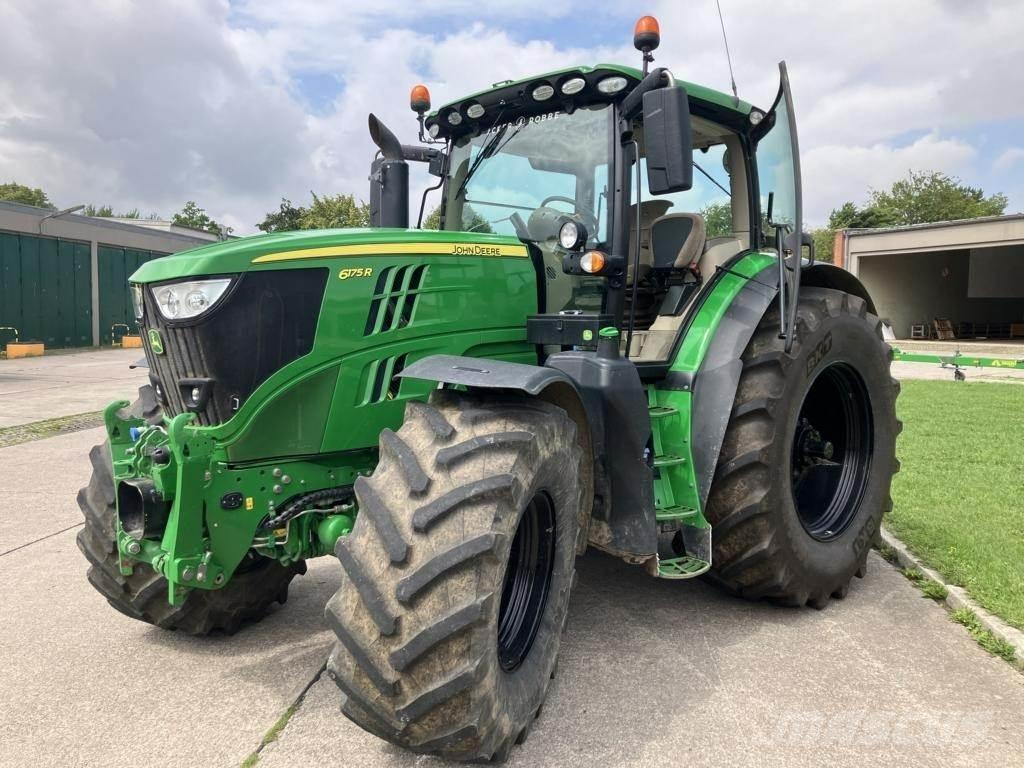 John Deere 6215R Tracteur