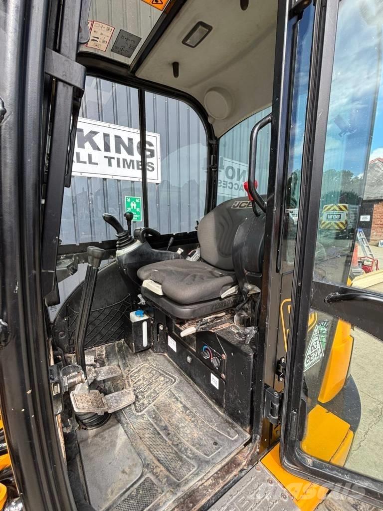 JCB 8026 CTS Mini pelle < 7t