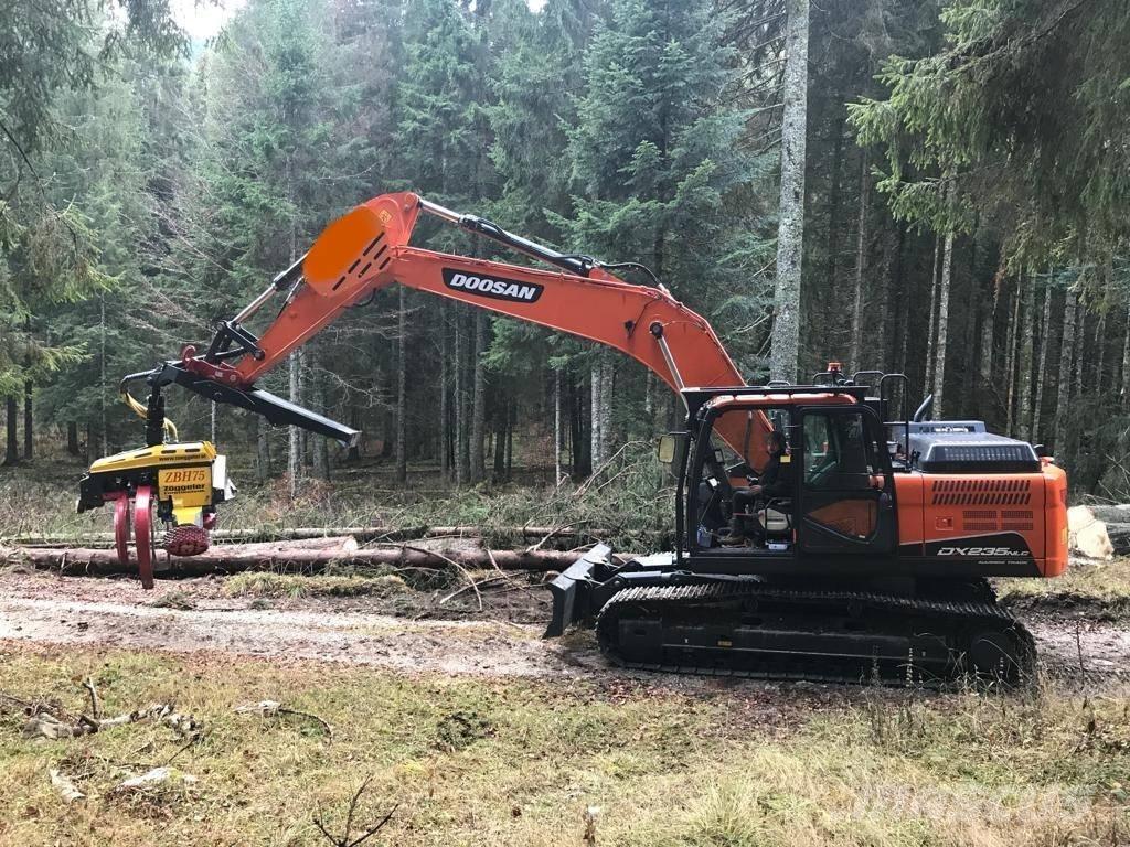 Doosan DX 235 NLC-5 Pelle sur chenilles