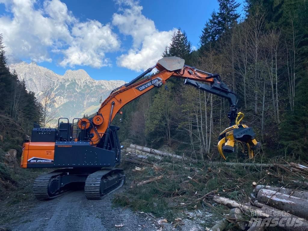 Doosan DX 235 NLC-5 Pelle sur chenilles