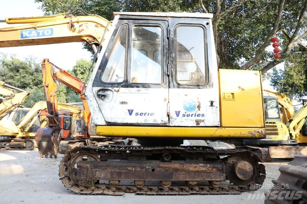 Kato HD 250 V II Pelle sur chenilles