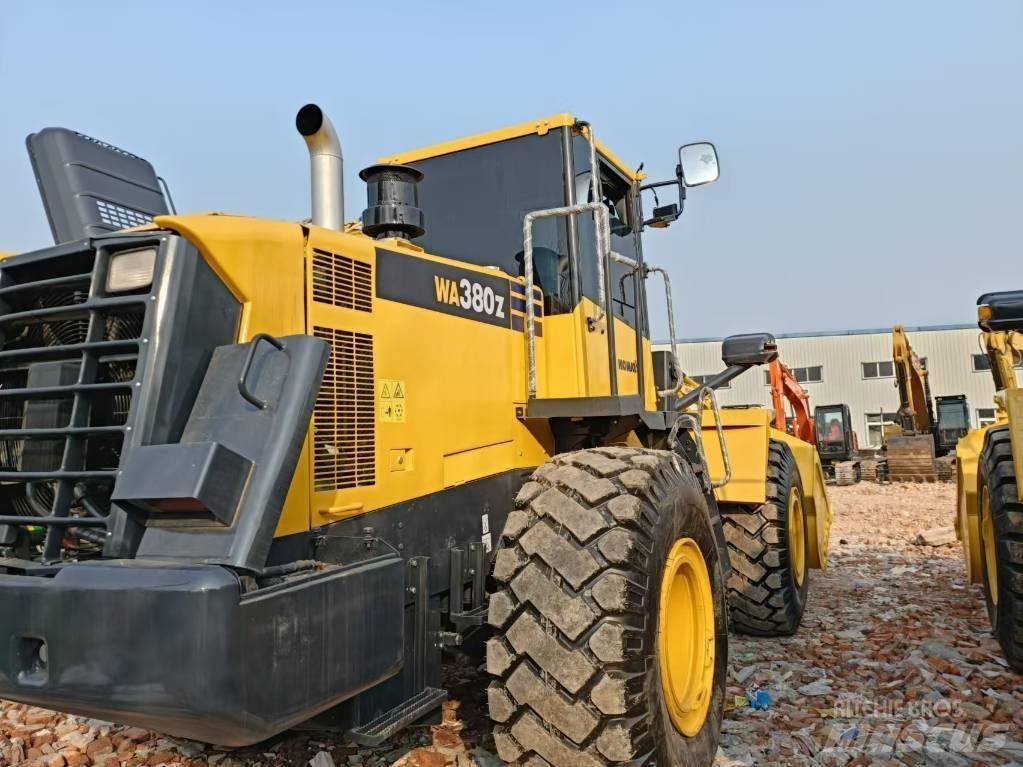 Komatsu WA 380-6 Chargeuse sur pneus