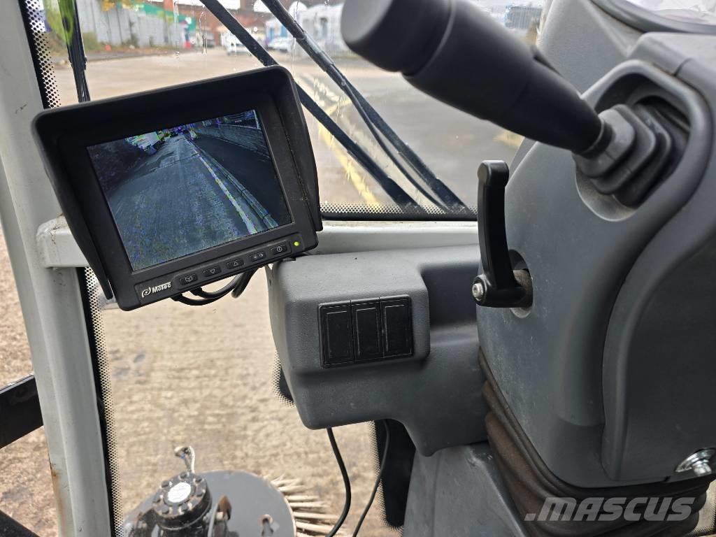 Bucher CityCat 1300 Balayeuse / Autolaveuse