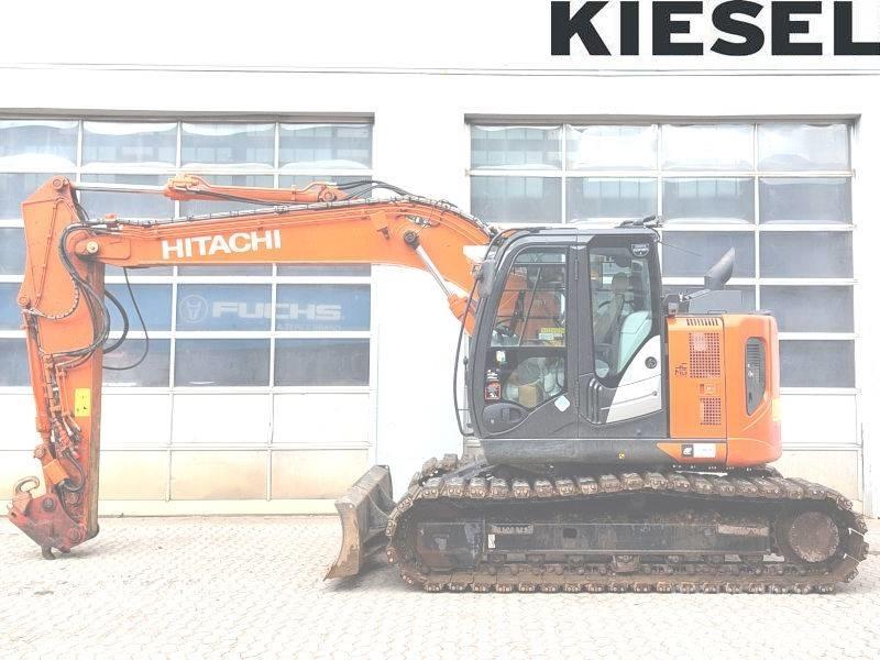 Hitachi ZX 135 US-6 Pelle sur chenilles