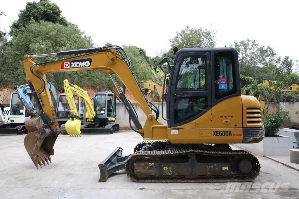 XCMG XE 60 DA Mini pelle < 7t