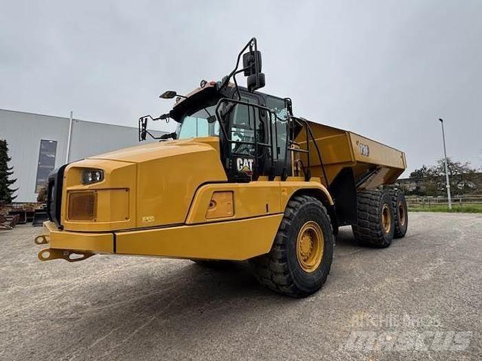 CAT 730 Tombereau articulé