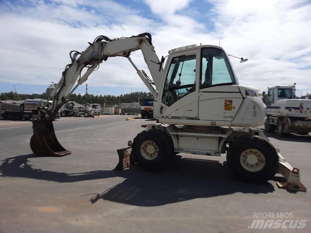 Mecalac 714 MW Pelle sur pneus