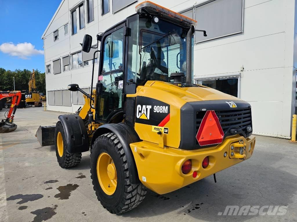 CAT 908M Chargeuse sur pneus