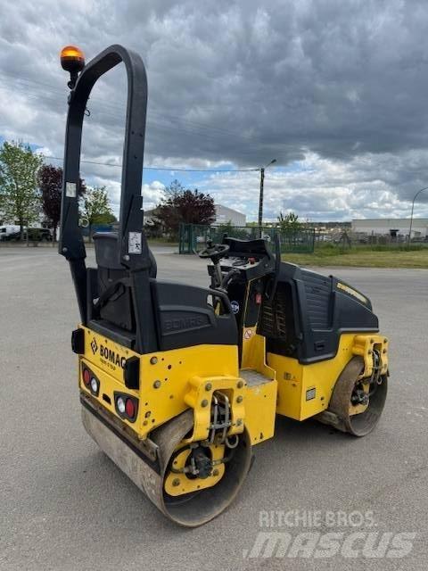 Bomag BW 100 AD M-5 Rouleaux tandem