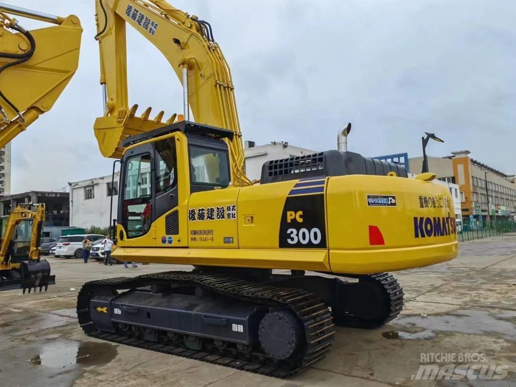 Komatsu PC 300 Pelle sur chenilles