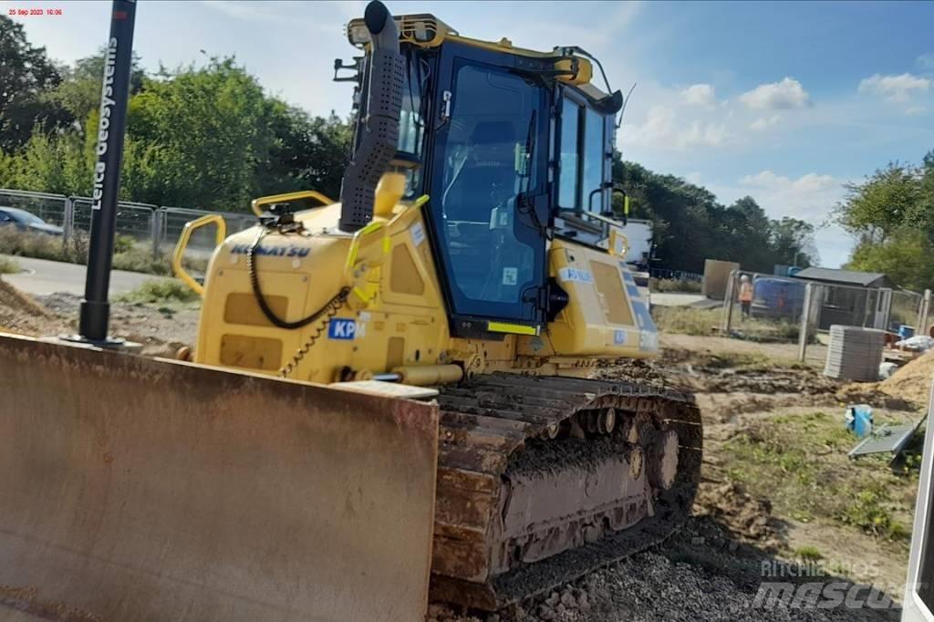 Komatsu D51 PX-24 Bouteurs sur chenilles