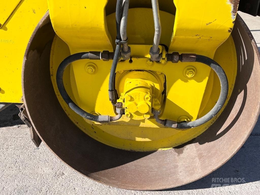 Bomag BW 120 AD-3 Rouleaux tandem