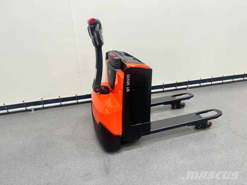 BT LWE 160 Transpalette accompagnant