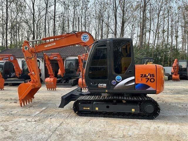 Hitachi ZX70 Pelle sur chenilles