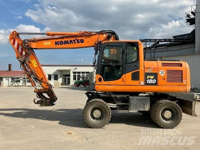 Komatsu PW 180-10 Pelle sur pneus