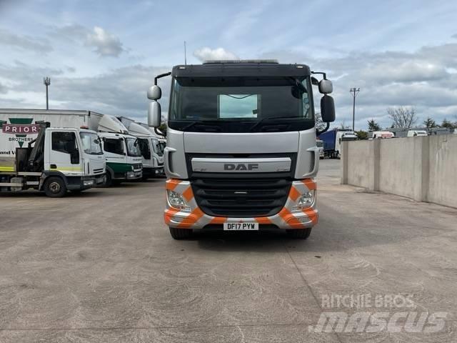 DAF CF 330 Camion treuil