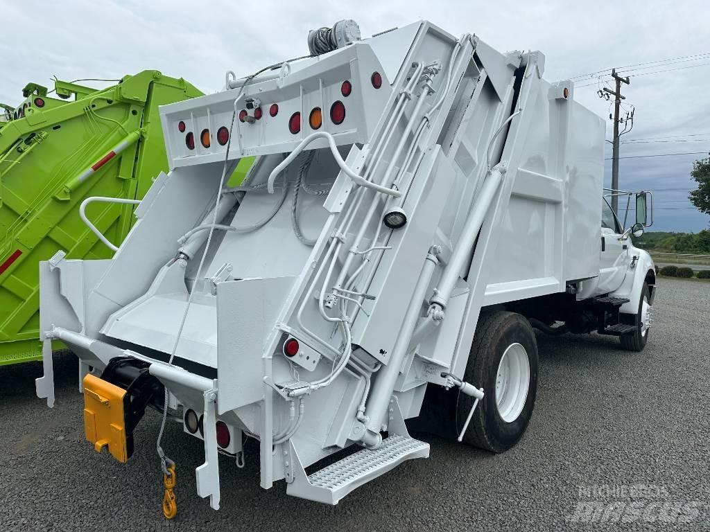 Ford F 750 Camion poubelle