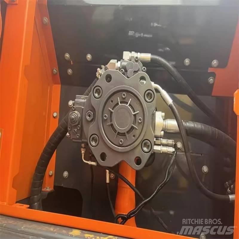 Doosan DX 300 LC-9C Pelle sur chenilles