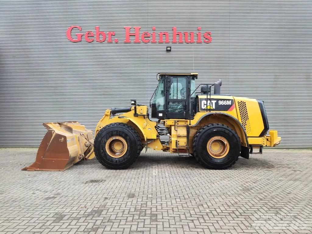 CAT 966 M Chargeuse sur pneus